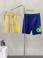 Alo Yogo独家专供新款短裤高端版本！专柜定制面料 透气舒适度高，细节无可挑剔，品牌元素设计理念，体现高品质。手感细腻柔软！呈现休闲裁剪，上身版型超赞！码数