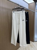 高端货品 Pd 2540春夏新款休闲裤！官网同步发售。品牌经典Logo休闲裤 ，定制面料，舒适度极好，手触感强烈。辨识度极高，Fdh完美品相工艺 颜色：黑色 白