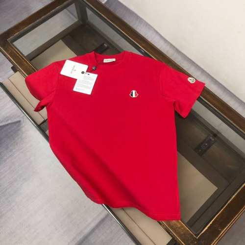 amon*Cler 蒙口 2025春夏最新款短袖T恤，男女同款定制专属纯棉面料，定制原版工艺螺纹，胸前定制Logo标点缀！简约大方，从容百搭，档次极高，完美融入