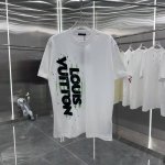 LV 2025春夏新款 圆领短袖T恤 烧花+手绘 男女同款宽松版 S M L Xl Xxl 五个码 黑色 白色