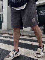 品名 Lo&We 22Ss 侧边织带针织刺绣短裤 面料 针织 颜色 图片色 尺码M-L-Xl 腰围 臀围 裤长 m 70 110 46 l 71 114 47