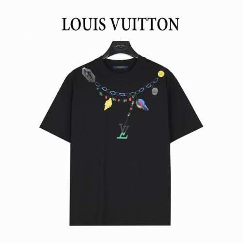 Louis Vuitton 路易威登 25Ss 创意项链字母Logo印花短袖T恤 面料采用高克重260G重精梳棉，定制1:1螺纹，面料舒适亲肤无异感， 制定染面