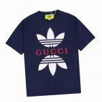 古驰 Gucci 夏季新款 三叶草联名徽标圆领短袖T恤 阳光青春系 纯棉面料 柔软亲肤细腻 做工细致 男女同款 宽松版型 时尚又百搭。 Color：宝蓝色 白色