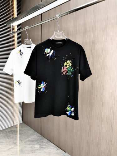 Ch 克罗2025春夏新款圆领短袖 大Logo手绘工艺采用高克重320克双纱精梳棉面料 微宽松版型 面料手感柔软厚实 男女同款 颜色：黑白 码数：Smlxlxx