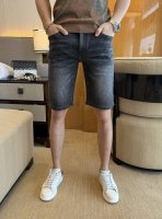 阿玛尼- 2025Ss蛇年春夏牛仔短裤 原单1:1制作 日常必备的完美之选 简单大气亦时尚有型 定制进口丹宁面料 重工洗水工艺 做工复杂工艺精湛 轻松迎合四季需