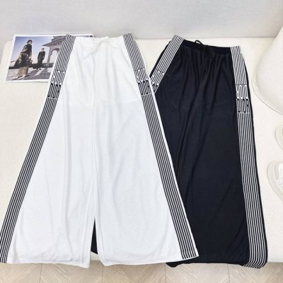 cd 25Ss 春夏最新款Logo织带松紧腰直筒裤 定制网眼面料轻薄透气超级舒服 直筒裤型剪裁特别修饰身材 显腿细 两侧Logo织带印花点缀低调又时髦 不管什么