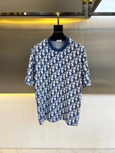 Dio迪奥、2025Fw Cd字母老花满印Logo短袖男提花针织圆领纯棉时尚半袖T恤，意大利定制提花100%棉面料手感柔软舒适 ，穿上身舒适有质感，有型不硬版，