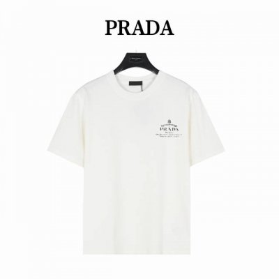 prada 普拉达胸前字母徽标短袖 夏季渠道限定新款 简约又不失风格的复古品牌标识，夏日炸街酷毙了 情侣气质款。采用定制面料。添加杜邦公司Sorona 索罗娜