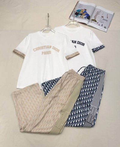 4Io* 25Ss新款T恤阔腿裤套装 老花印花面料 印花面料拼接装饰 休闲款 两色三码Sml