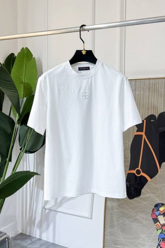 Lv- 2025Ss蛇年贺岁款春夏精品短袖T恤 官网同步 高端品质 定制顶级长绒棉面料，顶级大厂1:1制作，时尚大牌重工艺Logo设计，手感柔软细腻 穿着亲肤舒