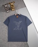 Louisvuitton路易威登圆领短袖T恤 简约Lv字母Logo刺绣标识 官方同步 高版本 高品质 时尚个性 百搭潮流 纯原品质 原版面料 吊牌 领标 水洗麦
