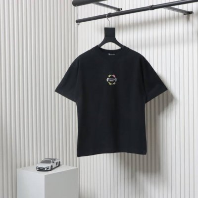 balenciaga 巴黎世家 25Ss 老爹鞋图案字母印花短袖T恤 购入原版开模打造，全套定制辅料，所有细节完美还原定织定染260G纯棉精梳棉面料，洗水后达2