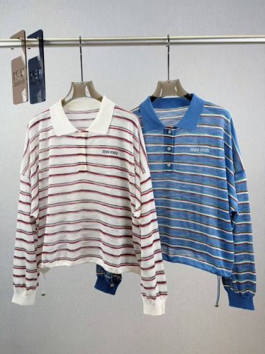 Miumiu 宽松polo条纹罩衫 65%亚麻 35%天丝 天丝质感柔软 手感爽滑 有真丝的丝滑手感 亚麻是天然纤维 透气性极强 宽松韩式版型 衣脚手绳 手动调