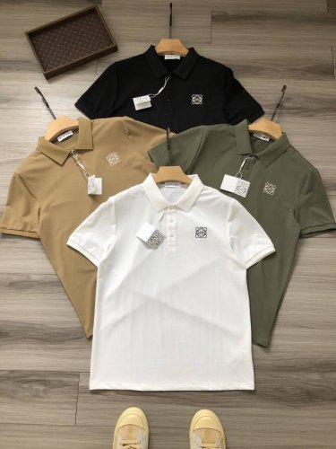 Lo*We丨 罗意威 四色小标Logo刺绣 菠萝纹 男女款商务休闲polo衫. 颜色：白色 绿色 卡其 黑色. 材质：氨纶棉纶混纺面料. 尺码： M L Xl
