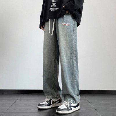 2025春季新款巴黎世家Balenciaga渐变直筒牛仔裤 版型真得超正 秋季百搭神器 男女同款 版型以及面料都是重重筛选 任何身材均可驾驶 超级遮肉 绝对得显