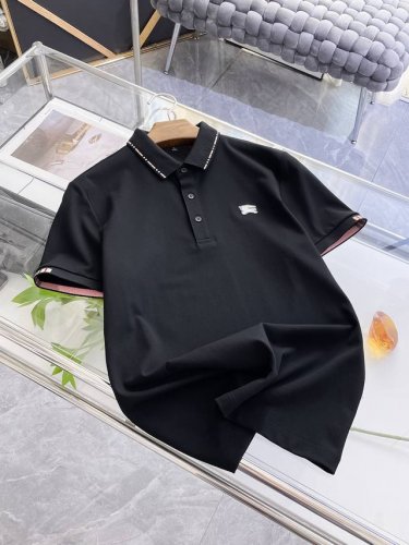 巴宝莉25Ss新款春夏短袖翻领T恤polo 最高版本客供定制高端朱地面料简单时尚款 拼色螺纹超级好看 经典Logo简单大方的款式 满满的高级感 四季可穿 简欧风