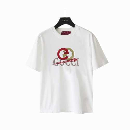 实拍细节图+尺码表 Gucci 古驰 羊羔毛烫标短袖 最高版本！定制面料270克100%双纱全棉！字母硅胶批彩色绣花布工艺设计！ 辅料：开模原版过鉴定领标100
