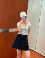 原版Pp......2025夏季新款时尚高腰百褶工装裤半裙 A字版型+立体口袋设计，高腰A字剪裁一藏住小肚子，秒变漫画腿比例 多功能大口袋一实用又带感，凹造型还