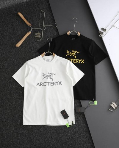 顶级复刻 Arc'teryx 始祖鸟夏季新款圆领基础款印花T恤 官网同步 男女同款 小红书热门爆款 各大网红博主纷纷上身 强烈推荐 面料：32S双纱300克面料