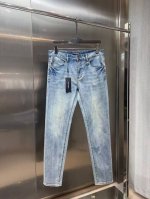 dg 原单牛仔裤 2025新品，原版牛仔裤 原版重工打造，品牌经典Logo设计，三标齐全！原版五金辅料。专柜定制牛仔面料，完全对版专柜，欢迎专柜试穿后再购买，好