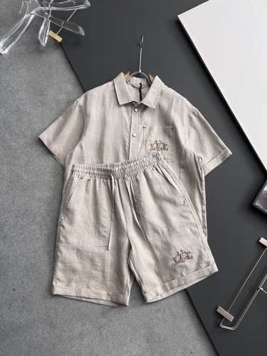 lv麻料套装*25春夏新品 极简运动中东麻料特制，穿上新颖时髦面料舒服透气，穿着非常舒适 低调不失奢华 穿出去非常有档次。裁剪亦无需多言 上身精致跃然 真正殿堂