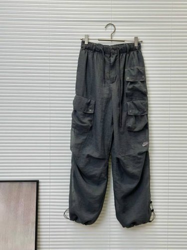 正品复刻 夏款 耐克 Nike Sportswear Tech pack 纯色Logo刺绣工装梭织衬里多口袋休闲裤 情侣款 细节做工辅料1:1 订做 原版购入
