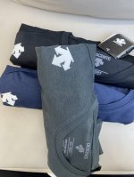 Dst 迪桑特 25夏季圆领速干短袖T恤爆款！D家是专做户外速干衣的专用户，一直都可以满足各位户外运动爱好者的需求~ 腋下透气双边透气网孔！！后背双侧七道透气孔