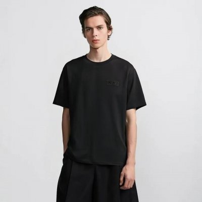 Dior25Ss春夏新款平纹针织棉布纯色圆领短Tee，男女同款经典顺色徽标刺绣基础休闲套头短袖T恤衫 贸易公司渠道稀出，同步官网发售！日常通勤必备纯色短Tee，