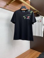 罗意威 2025新款原单男士休闲阔版短袖T恤！高端定制 高版本 时尚百搭爆款 宽松版 原版进口双股纯棉面料 螺纹袖口.领口衣摆 手感超柔软细腻 穿着亲肤舒适 高