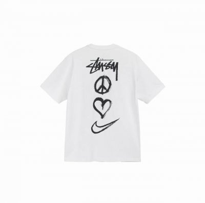 上新款号 S006 stussy 斯图西 Nike X Stussy 联名款 Ss22 爱心字母Logo图案印花圆领短袖T恤 原版打造 细节高控 -面料精选23