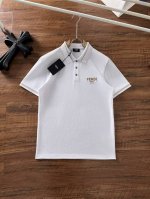 芬迪 2025春夏新款Polo领短袖系列。精选顶级丝光珠地棉面料，三标齐全！时尚大牌元素Logo工艺设计，上身版型超赞，面料细腻舒适透气，随意搭配都超级好看时尚