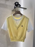 ralph Lauren*2025新品上架 撞色假两件针织上衣 定制Yb全棉纱线织造 舒适软糯 弹力十足 圆领短袖内衬V领针织背心 打造假两件版型 内里于领口袖