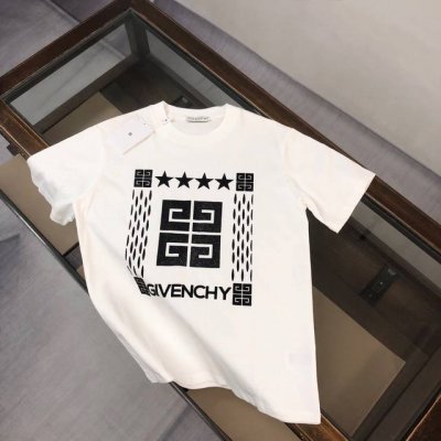 cgiv*Enchy 纪梵希 2025最新款短袖T恤，绝对的顶级爆款，原版一比一面料，胸前植绒Logo更显得不凡跟高档，大气，简约，基础，耐看，但又独具风格，结