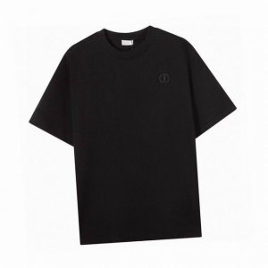 迪奥 Dior 夏季新款 经典Cd字母刺绣圆领短袖T恤 高端品质采用定制定染高克重面料 洗水完高达280G纯棉双纱面料 面料柔软舒适且不变形 宽松Oversiz