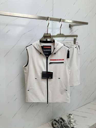 prada 马甲 短裤 48 56