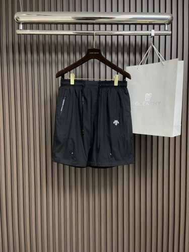 Descente迪桑特 2025Ss夏季新款休闲短裤速干短裤，定制面料轻薄，透气，快干，此款裤非常百搭，日常、户外运动都可以穿，弹力腰设计穿着更舒适！尺码：48