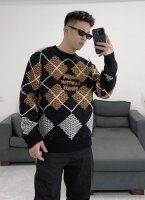 上身效果图！ P400 Louis Vuitton 路易威登 2025新款复古羊毛拼色格纹男女同款 材质绵羊毛高定面料。 本款套头衫玩味 Damier Argy