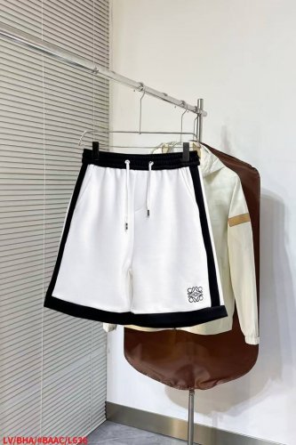 罗意威 2025Ss夏季新款原单专柜休闲短裤，奢华经典品牌原版Logo配饰 专柜热销款 身穿着非常舒适 低调不失奢华 穿出去非常有档次 裤型款式和裁剪亦无需多言