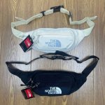 the North Face Tnf北面白标基础款大Logo运动休闲胸包单肩斜挎腰包 男女同款情侣款 颜色：只有米白色 尺寸：34X12X06 Cm