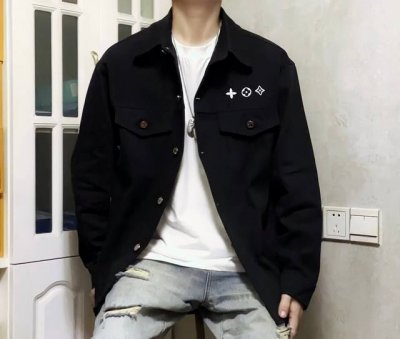 上新！ 重磅款！Lv Louis Vuitton春季新款重工刺绣情侣款水洗黑重磅牛仔外套！宽松版型！ 订制14盎司重磅水洗黑牛仔面料！厚重有型 不计成本！ 10