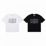 Maison Margiela Mm6 马吉拉24Ss情人节限定日历数字字母印花情侣圆领短袖T恤 Color：黑色 白色 Size：S M L Xl Numbe