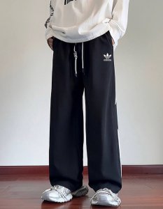 上新 春夏季新款2025三叶草阿迪达斯三条杠阔腿裤情侣款男女同款宽松版型运动裤休闲裤男士长裤子女士卫裤青年哈伦裤 Adidas 阿迪达斯三叶草三条杠休闲直筒裤情