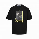 Off-White 23Ss天使卡拉瓦油画金箭头短袖 Versize版型，最大码可穿到220斤左右，对体宽的大哥非常友好，面料采用的260克32支纯棉活性面料，