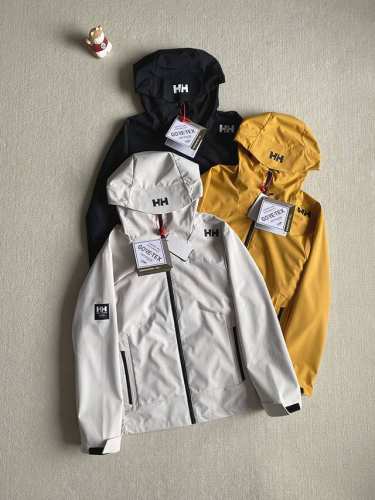 240 Helly Hansen Hh 海丽汉森 全压胶拼接一体防泼水软壳冲锋衣情侣外套，Salt高端系列户外防风防水无缝压胶硬壳冲锋衣，专为户外运动人体工学设
