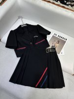 miumi* 25Ss新款短款泡泡袖西装半裙套装 字母绣花装饰 高品质 两色三码 Sml