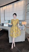 连衣裙 图片色 S-Xxl 5个码 2025夏季新款上新印花大摆修身显瘦 系腰带收腰大摆A字连衣裙 重工时尚印花 时尚高挑 优雅高贵大气 超仙超美 大爱的一款