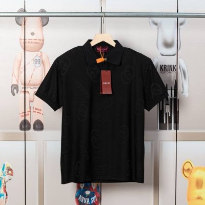 Gucci古驰布匹提花polo短袖 冰感纯棉面料 面料手感扎实 采用高工艺提花 非常有档次 贴身柔软细腻 饱满立体的胶质印花细节 非常精致 显品味 符合当下的潮