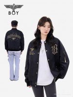 260 模特图 Boy London秋冬新款梭织飞行夹克金线翅膀外套！ 代购版本 质量超级棒 落肩款式 胸前刺绣字母 后背立体刺绣大翅膀 金线刺绣 重工级别 袖