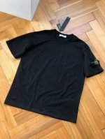 Stone Island石头岛 25Ss 新款 三色经典罗盘袖标 短袖Tee 原版40支230G精梳华棉面料，石头岛经典罗盘刺绣，亲肤舒适，垂坠有型 全套原版三