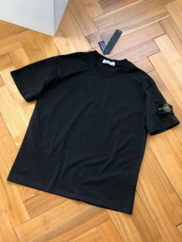Stone Island石头岛 25Ss 新款 三色经典罗盘袖标 短袖Tee 原版40支230G精梳华棉面料，石头岛经典罗盘刺绣，亲肤舒适，垂坠有型 全套原版三